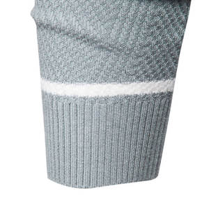 Venta caliente de los hombres Durable Winter Pullover Sudadera Patrón sólido con capucha y logotipo personalizado Liso teñido Venta en línea - Product Image 4