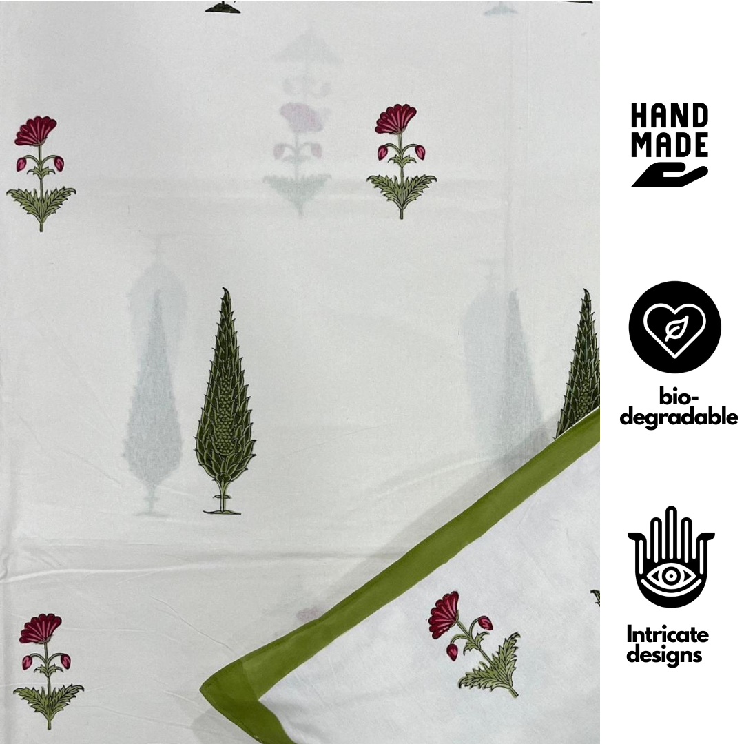 สีขาวและสีเขียว