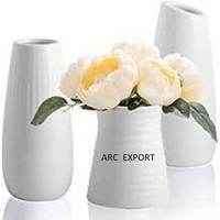 Pots de fleurs modernes de luxe en acier inoxydable Antique Finest Quality Designer Decoration Mirror Poli Metal Flower Vase