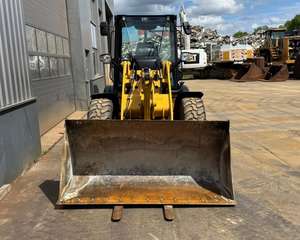 ล้อขนาดกะทัดรัด908ม. แบรนด์ใหม่ที่มีเครื่องยนต์ปล่อยมลพิษต่ำและห้องโดยสารที่มองเห็นได้ชัดเจนสำหรับงานก่อสร้างในเมืองที่มีประสิทธิภาพ - Product Image 5