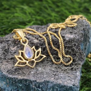 Collier pierre de lune pendentif en argent Lotus Design pendentif en or bijoux faits à la main pour les femmes cadeau parfait pour elle - Product Image 6