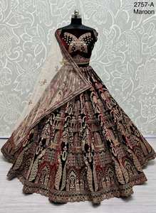 Lehenga choli ออกแบบเจ้าสาวด้วยรูปนกยูงปัก - Product Image 3