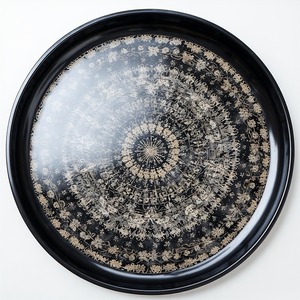 Sunset Meadow, una bandeja de hierro cálida con diseño art déco que combina colores naranja, rosa y dorado, ligera, inspirada en el brillo del atardecer de verano - Product Image 3