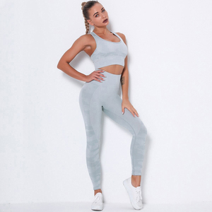 Conjunto de Yoga sin costuras de punto para mujer, nuevo diseño, chaleco deportivo, pantalón, ropa - Product Image 1