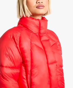 Venta al por mayor por encargo 100% nylon ligero a prueba de viento brillante chaqueta de las mujeres puffer logotipo impreso personalizado de talla grande abrigo de burbuja - Product Image 4