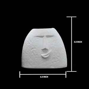 Artesanía cerámica minimalista moderna con diseño facial abstracto y decoración artística con esmalte neutro suave para un estilo contemporáneo. - Product Image 4