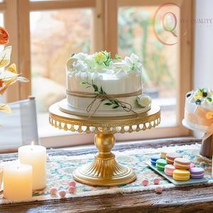 Base para Pastel Decorativa de Metal con Acabado Premium, Ideal para Mostradores de Panadería y Exhibiciones de Celebraciones - Product Image 4