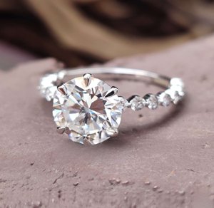 แหวนสัญญาแต่งงานสีเงินสเตอร์ลิง925สำหรับผู้หญิงได้รับการรับรองว่าเป็นเพชรโมอิสซาไนต์ทรงเพชรฮาโลสำหรับปาร์ตี้ - Product Image 4