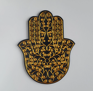 Mano de Hamsa de madera negra con patrón de filigrana en remolino dorado para decoración espiritual moderna y protección del hogar al por mayor - Product Image 1