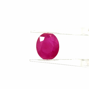 Rubis du Mozambique naturel non traité 6,36 carats, qualité AAA, taille ovale, tourmaline rouge, verre diamanté poli, traité thermiquement, certifié IGI - Product Image 4