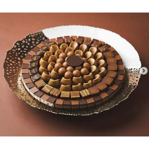 Bol en laiton martelé de la meilleure qualité Desserts au chocolat Affichage Bonbons Bol de service pour des occasions spéciales ou des célébrations - Product Image 3