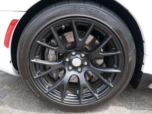 Offre Spéciale : Dodge Viper GTC RWD d'occasion, propre et prête à être expédiée - PRÊT À LIVRER - Product Image 5