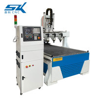 4 axes 3d 1325 multi-tête courbée chaise jambe meubles faisant cnc routeur cylindre alésage et fraisage sculpture machine