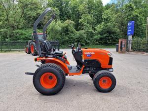 Tractor de césped usado barato Kubota en venta - Product Image 2