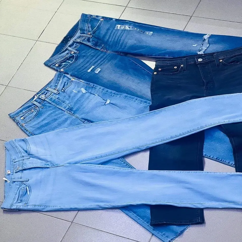 Kledingstukken Katoenen Materiaal Denim Jeans Broek Voor Vrouwen Voorraad Lot 100 Hoeveelheid Custom Winter Lente Lead Support Volwassenen Origine
