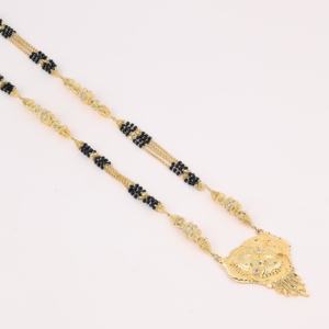 Mangalsutra chapado en oro, temporada de bodas tradicional, Mangalsutra de mujer con colgante, cobre y latón, chapado en oro laminado - Product Image 2