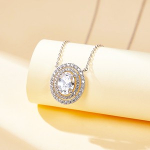 Collier SHREYA DIAM Galaxia avec pendentif en moissanite taille ovale et double halo entouré, en argent 925 plaqué or, bijoux tendance pour femme - Product Image 1