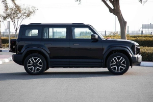 รถใหม่เอี่ยม ไมล์ 0 กม./ชม. ราคาคุ้มค่า สีดำ ปี 2024 เชอร์รี่ iCar 03 V3 สมรรถนะสูง ขับเคลื่อน 4 ล้อ กล้อง 360 องศา รถยนต์ไฟฟ้าสุดหรู - Product Image 5