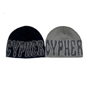 2025 mode tricoté bonnet strass sur le cyclisme en plein air chaud lettre Jacquard Monochrome chapeaux Hip-Hop rue tendance bonnet - Product Image 6