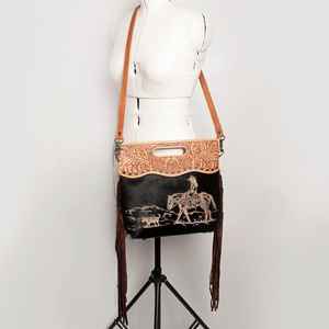 Sac fourre-tout bohème en cuir véritable occidental avec fermeture éclair à pompon, personnalisable, écologique, élégant pour femme - Product Image 3