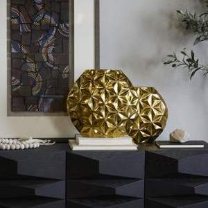 Vase en métal pour décoration festive offrant un charme visuel étincelant, adapté aux événements à thème festif - Product Image 4