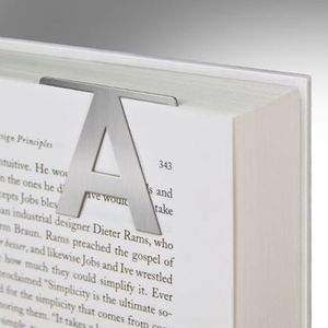 Marque-page en métal classique, parfait pour les lecteurs de livres traditionnels, les bibliothèques, les écoles et les collections de lecture personnelles - Product Image 2