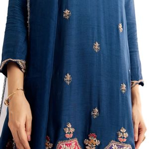 Traje Palazzo bordado con lentejuelas moradas con Dupatta, venta al por mayor, Ropa Étnica OEM para mujer, fábrica, proveedor a granel, moda personalizada - Product Image 3