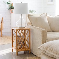 Table console carrée en rotin de nouvelle conception pour le bureau à domicile et l'extérieur durable et élégant-pour la décoration de la chambre et le vase à fleurs