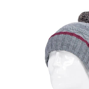 Bonnets unisexes chauds et élégants en acrylique doux Parfaits pour l'hiver, le style décontracté ou la promotion de marque - Product Image 3