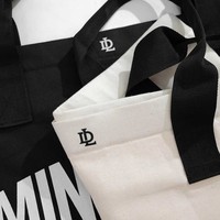 TST 3007 Tas Tote Bentuk Perahu Kapasitas Besar Ramah Lingkungan Musim Gugur/Dingin Musim Panas Desain Minimalis Lapisan Kanvas Penutup Terbuka