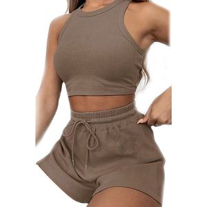 Nouvel ensemble deux pièces décontracté pour femme, en tricot, avec sweat-shirt et short au-dessus du genou, orné de dentelle et de boutons, tenue d'été 2026 - Product Image 1