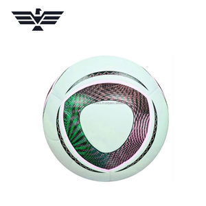 Balón de Fútbol Profesional Personalizable al por Mayor para Entrenamiento y Partidos |   Balón de Fútbol Plegable de PU Ecológico |   Duradero y Cosido a Máquina - Product Image 5