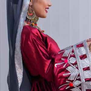 ชุดเดรสยาวถึงเข่าวินเทจสำหรับผู้หญิงเครื่องแต่งกาย kuchi Pashtun แบบดั้งเดิมมีดีไซน์โดดเด่น - Product Image 3