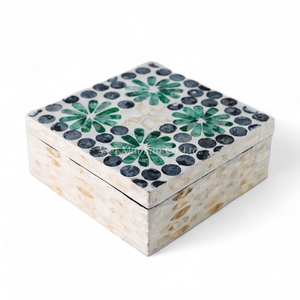 Boîte à bijoux en nacre faite à la main avec incrustation de coquille flexible, rangement, design moderne et luxueux pour un style intérieur élégant - Product Image 1