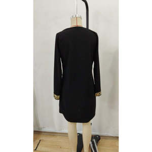 Vestido Corto de Crepé Importado con Cuello en V y Manga Larga para Mujer, con Detalles de Lentejuelas, 31695 - Negro - Product Image 4