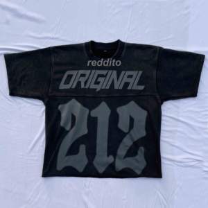 T-shirt streetwear oversize pour homme, best-seller, dernier design, taille adulte, tissu léger en maille, manches classiques, 100% coton - Product Image 1