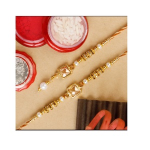 Proveedor indio ofrece Rakhi lindo para niños con correa de silicona de moda suave y duradera a precio de exportación para la venta - Product Image 1