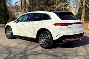 Mercedes-Benz Clase G 580 4Matic SUV Diésel 2023 Usado en Perfectas Condiciones, Sin Reserva, 536 hp, Motores Eléctricos Duales, Tracción Total, Equipamiento de Alta Gama - Product Image 4