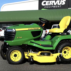 Cortadora de Césped John Deere X950R de Gasolina, Motor de 4 Tiempos de 5.5 HP y 173 cc, Alto Rendimiento, Caja Recolectora de Césped de 150 L, Chasis de Acero - Product Image 2