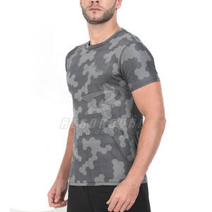 Camiseta de sublimación de calidad superior de color sólido Camiseta de sublimación de gran tamaño más vendida para hombres - Product Image 2