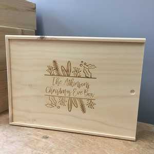 Boîte souvenir de Noël pour les fournitures de vacances - Product Image 1