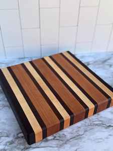 Planche à découper et plateau de service en bois-Durable au lave-vaisselle - Product Image 3