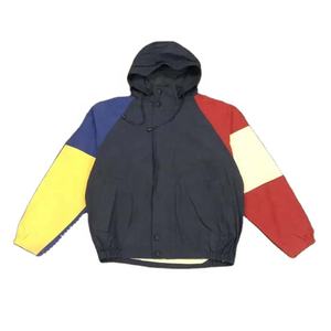 Chaqueta de Otoño Personalizada para Hombre, Ligera, con Capucha, 100% Algodón y Poliéster, Cuello Alto, Cierre de Cremallera, Impermeable y Transpirable - Product Image 1