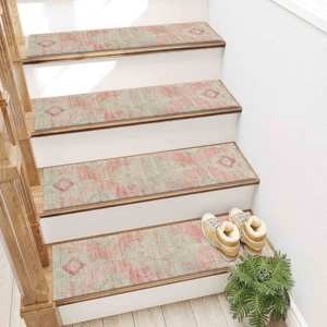 Tapis imprimé au design kilim moderne vert - Tons doux, petit format, cadeau personnalisé, tapis d'entrée - Product Image 4