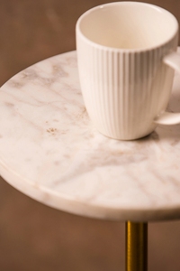 Ensemble de 2 tables basses en bois sculpté et fait à la main, table industrielle - Product Image 2