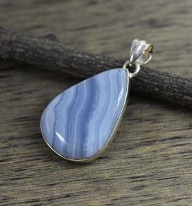 Collier en argent sterling 925 massif avec pendentif en agate bleue en dentelle faite à la main, style bohème, 3 grammes - Product Image 3