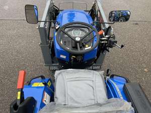 Tractores diésel usados con transmisión automática Euro 5 Estándar de emisiones - Product Image 6