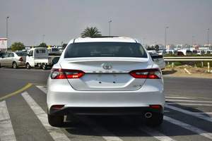 Nuevo para Toyota para Camry con caja de cambios automática Dirección de mano derecha Cámara trasera interior de cuero oscuro FWD Drive R19 Tamaño del neumático - Product Image 3