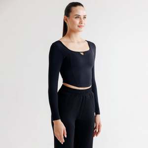 เสื้อโยคะออโรร่าสีดำ - Product Image 3