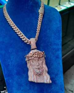 Pendentif Jésus en diamant personnalisé de luxe style hip hop diamant simulé en argent sterling 925 et plaqué or 14 carats - Product Image 2